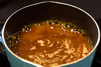 Preparar salsa de miel mostaza